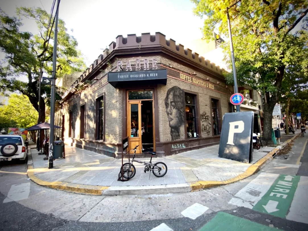 Padre Cafeteria & Panadería